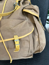 Charger l'image dans la galerie, Sac à dos Lafuma vintage