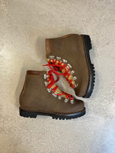Charger l'image dans la galerie, Chaussures de montagne Audoubert vintage - Pointure 40