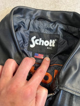 Charger l'image dans la galerie, Blouson en cuir Schott - Taille XL