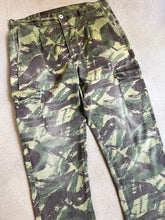 Charger l&#39;image dans la galerie, Pantalon Vintage Camo
