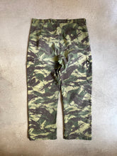 Charger l&#39;image dans la galerie, Pantalon Vintage Camo
