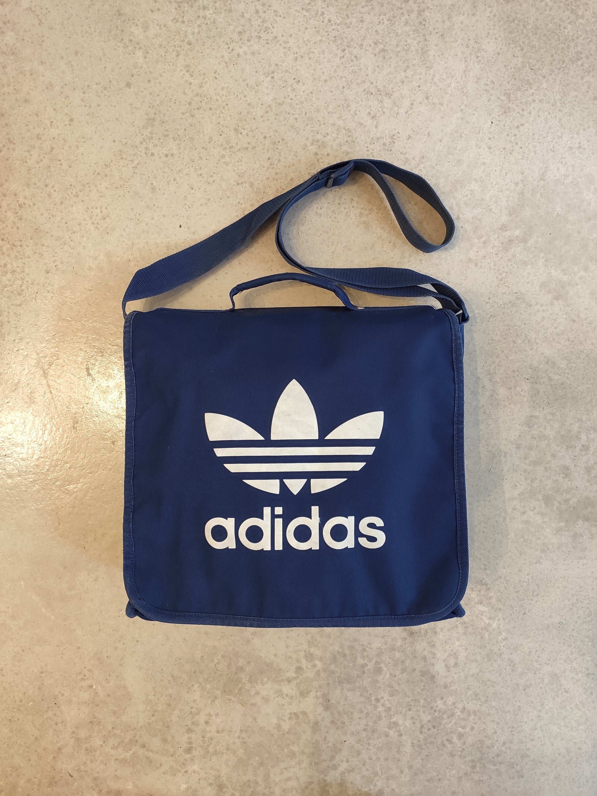 Sac Bandoulière Sac Adidas Solde Sacoche 'adidas' Noir Homme Kiabi